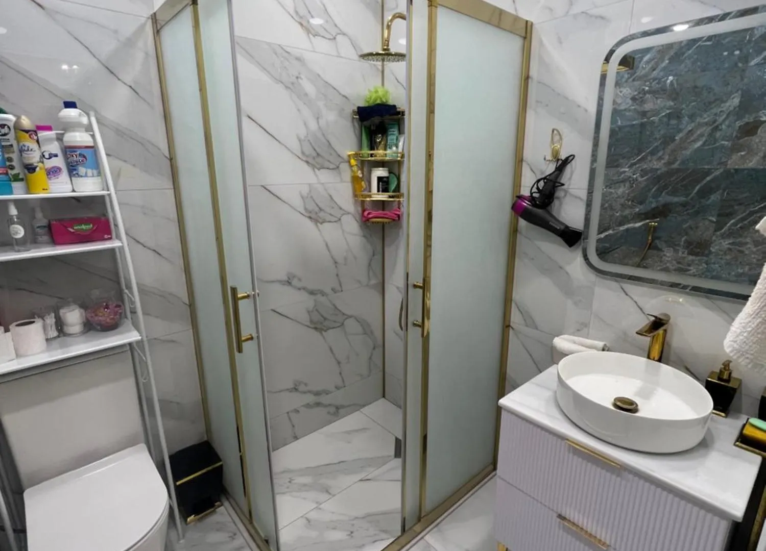 Modern And Stylish Apartment Baku